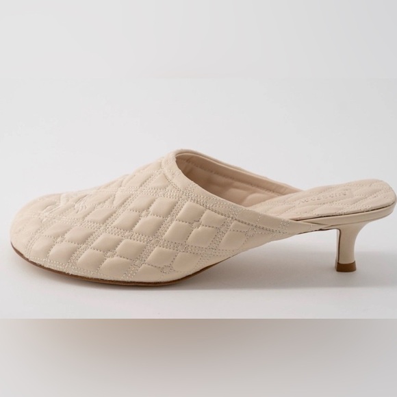 Burberry EKD Kitten Heel Mule. Ladies 8-8.5. Eu 39 - Picture 2 of 16
